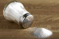 عوارض مصرف نمک زیاد