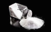 نمک، باکتری های مفید روده را از بین می برد