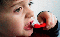 چگونه از پوسیدگی دندان کودکان جلوگیری کنیم ؟ 